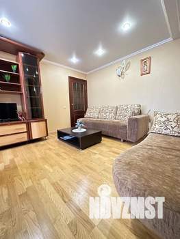 1-к квартира, посуточно, 32м2, 2/5 этаж