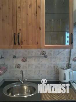 1-к квартира, посуточно, 43м2, 3/6 этаж