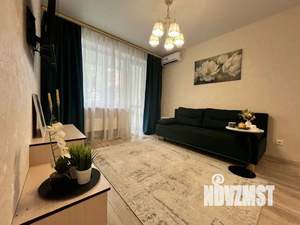 1-к квартира, посуточно, 36м2, 1/1 этаж