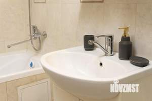 1-к квартира, посуточно, 45м2, 1/1 этаж