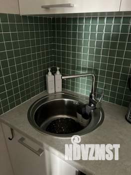 1-к квартира, посуточно, 40м2, 11/16 этаж