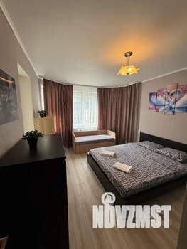 2-к квартира, посуточно, 80м2, 4/16 этаж