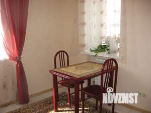 1-к квартира, посуточно, 43м2, 3/6 этаж