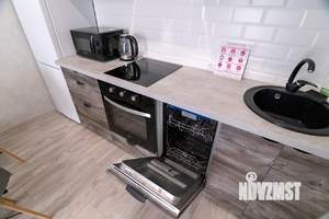 2-к квартира, посуточно, 38м2, 11/17 этаж