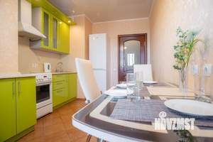 1-к квартира, посуточно, 44м2, 9/16 этаж