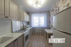 1-к квартира, посуточно, 37м2, 1/1 этаж