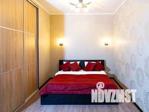 1-к квартира, посуточно, 43м2, 1/1 этаж
