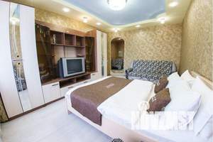 2-к квартира, посуточно, 60м2, 5/14 этаж