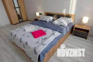 2-к квартира, посуточно, 44м2, 14/22 этаж