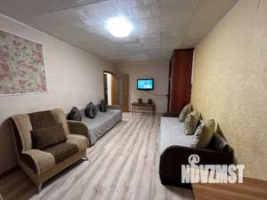 1-к квартира, посуточно, 35м2, 2/9 этаж