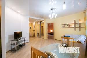 1-к квартира, посуточно, 44м2, 3/9 этаж