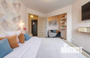 1-к квартира, посуточно, 35м2, 3/10 этаж