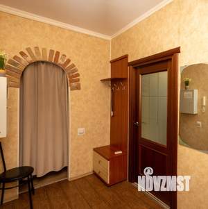 1-к квартира, посуточно, 46м2, 1/1 этаж