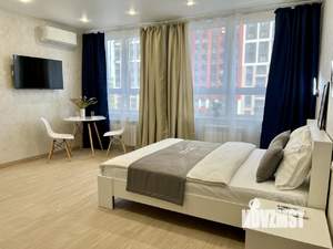 Студия квартира, посуточно, 30м2, 4/22 этаж