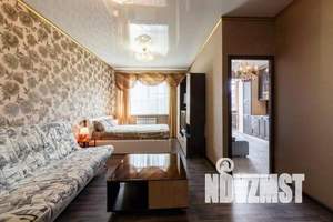 1-к квартира, посуточно, 45м2, 3/3 этаж