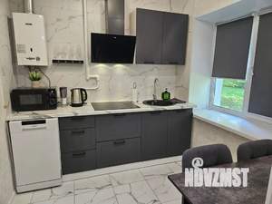 2-к квартира, посуточно, 44м2, 1/5 этаж