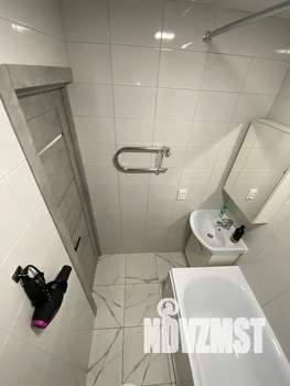 Студия квартира, посуточно, 17м2, 1/4 этаж