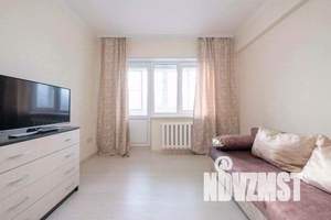 1-к квартира, посуточно, 38м2, 5/5 этаж