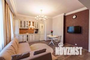 1-к квартира, посуточно, 50м2, 3/5 этаж