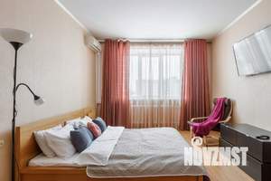 1-к квартира, посуточно, 60м2, 1/1 этаж