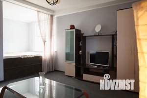 1-к квартира, посуточно, 45м2, 6/9 этаж