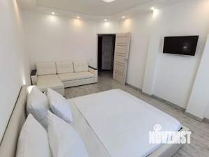 1-к квартира, посуточно, 38м2, 7/9 этаж