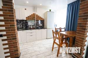 1-к квартира, посуточно, 43м2, 4/10 этаж