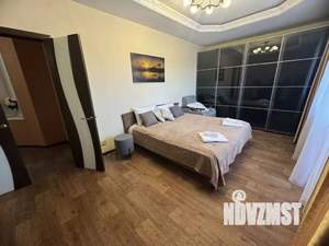 2-к квартира, посуточно, 72м2, 1/1 этаж