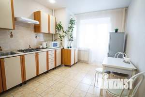 1-к квартира, посуточно, 35м2, 7/9 этаж