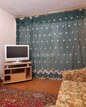 3-к квартира, на длительный срок, 54м2, 2/5 этаж