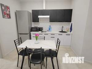 2-к квартира, посуточно, 44м2, 14/22 этаж