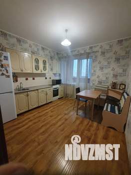 1-к квартира, посуточно, 40м2, 9/16 этаж