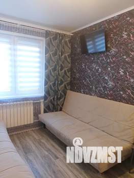 Студия квартира, посуточно, 18м2, 1/9 этаж