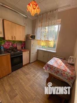 3-к квартира, посуточно, 44м2, 1/1 этаж