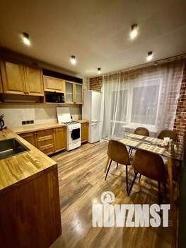 1-к квартира, посуточно, 54м2, 1/1 этаж