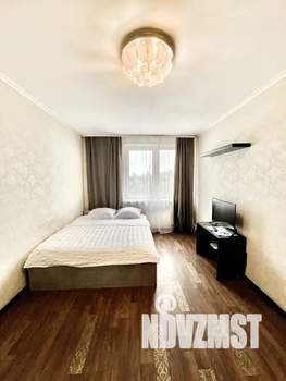 1-к квартира, посуточно, 35м2, 5/9 этаж