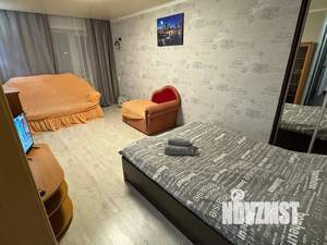 Студия квартира, посуточно, 32м2, 3/3 этаж