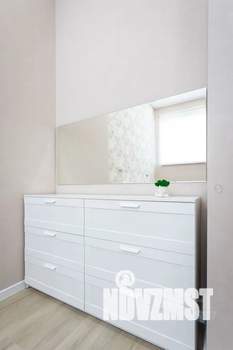 2-к квартира, посуточно, 50м2, 1/50 этаж