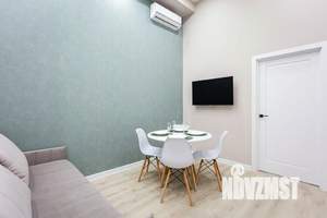 1-к квартира, посуточно, 50м2, 1/1 этаж