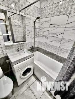 1-к квартира, посуточно, 40м2, 2/14 этаж