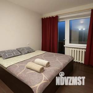 1-к квартира, посуточно, 45м2, 3/9 этаж