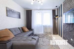 2-к квартира, посуточно, 54м2, 1/1 этаж