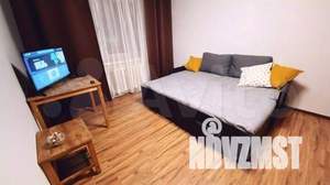 1-к квартира, посуточно, 42м2, 2/10 этаж