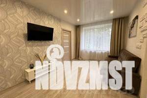 2-к квартира, посуточно, 45м2, 1/5 этаж