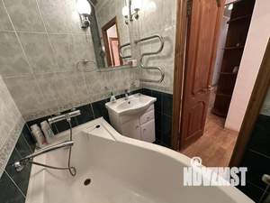 3-к квартира, посуточно, 64м2, 1/1 этаж