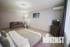 2-к квартира, посуточно, 70м2, 1/11 этаж