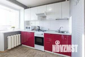 1-к квартира, посуточно, 41м2, 6/9 этаж