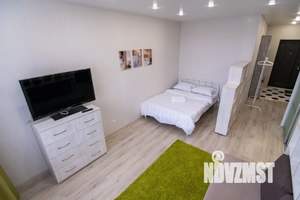 Студия квартира, посуточно, 38м2, 21/24 этаж