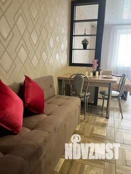 Студия квартира, посуточно, 32м2, 9/14 этаж