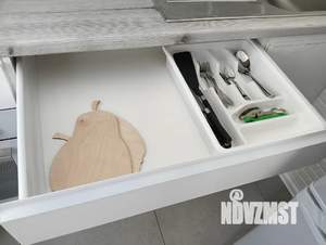 Студия квартира, посуточно, 42м2, 3/5 этаж